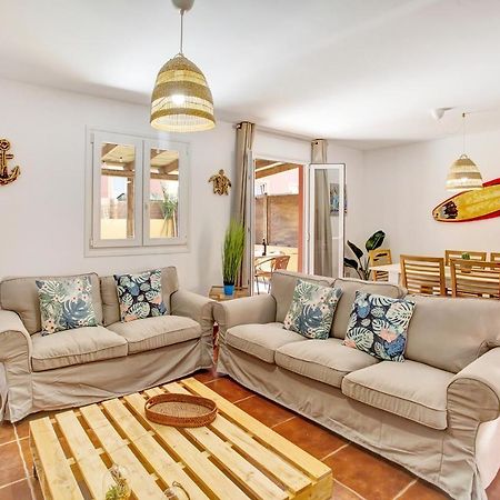 Premium Family House Apartment Коралео Екстериор снимка