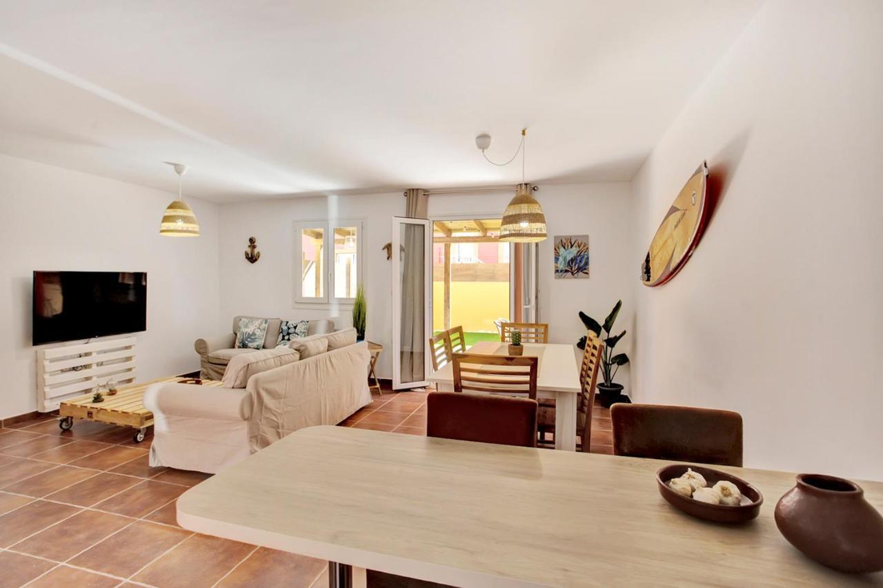 Premium Family House Apartment Коралео Екстериор снимка