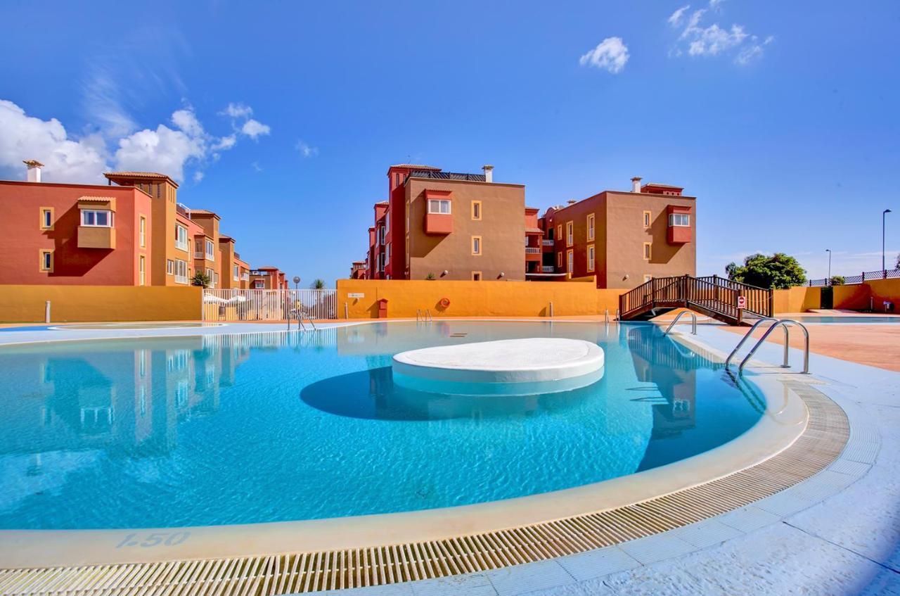 Premium Family House Apartment Коралео Екстериор снимка