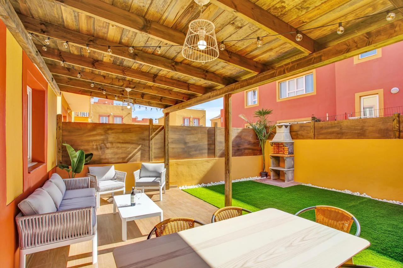 Premium Family House Apartment Коралео Екстериор снимка
